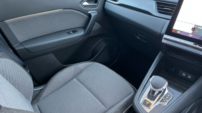 Renault Symbioz 1.6 E-Tech FHEV 145 Techno 5dr Auto Hybrid Estate